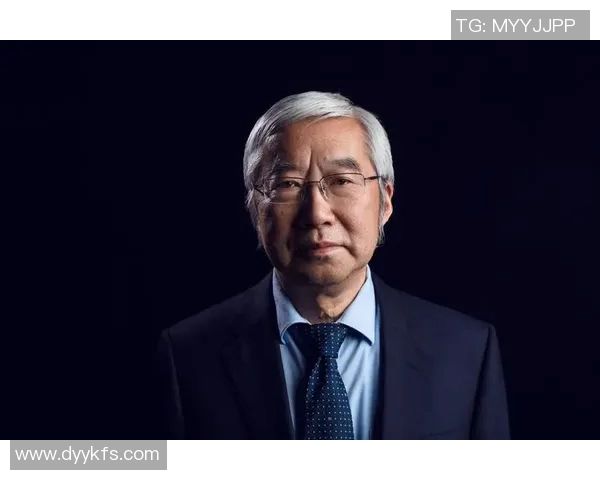 李禄的传奇人生与历史影响探讨：从文人到官员的多重身份解析