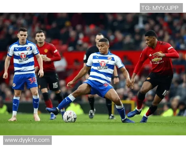 曼联与雷丁精彩对决视频回顾赛场瞬间尽在眼前 曼联与雷丁精彩对决视频回顾赛场瞬间尽在眼前