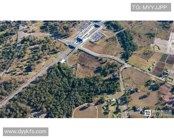 悉尼城东与西悉尼的文化碰撞与发展对比分析