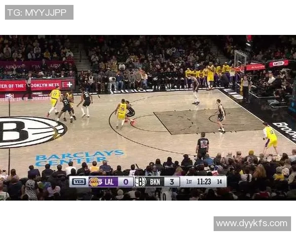 湖人对决篮网精彩图文直播全程回顾与分析 湖人对决篮网精彩图文直播全程回顾与分析