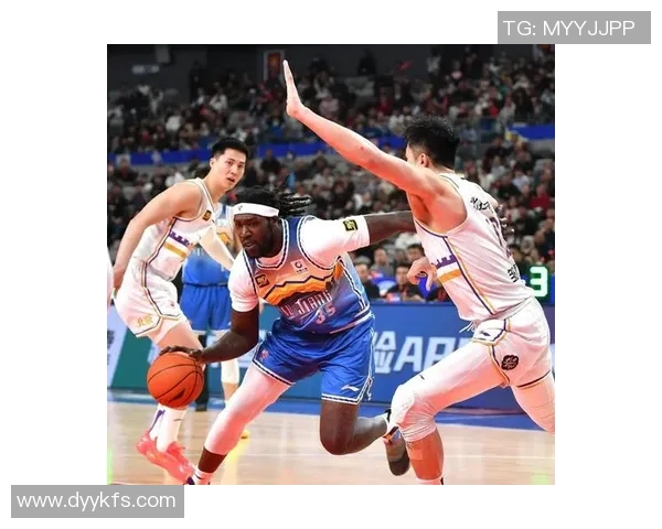 CBA辽宁队与新疆队精彩对决回放分析及赛后点评