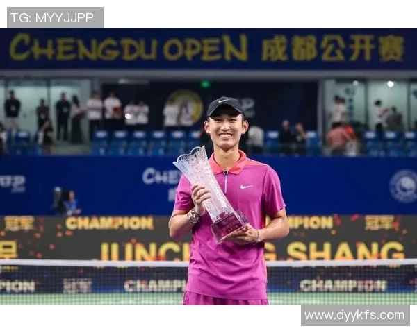 成都网球队的奋斗与荣耀:一段网球梦想的真实记录与突破之旅 成都网球队的奋斗与荣耀:一段网球梦想的真实记录与突破之旅