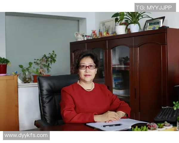 与杨秀英对话探讨她的足球生涯与心路历程